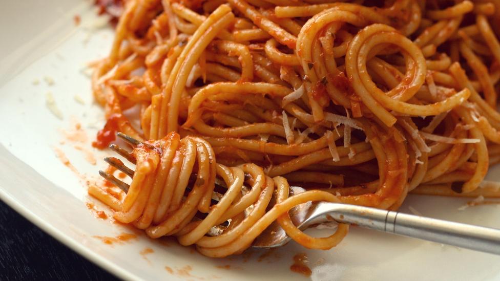 Beste pasta die je maakt met ingrediënten in de voorraadkast