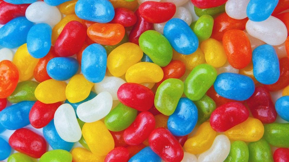 Jelly Bean-oprichter geeft weg snoepfabriek als echte Willy Wonka