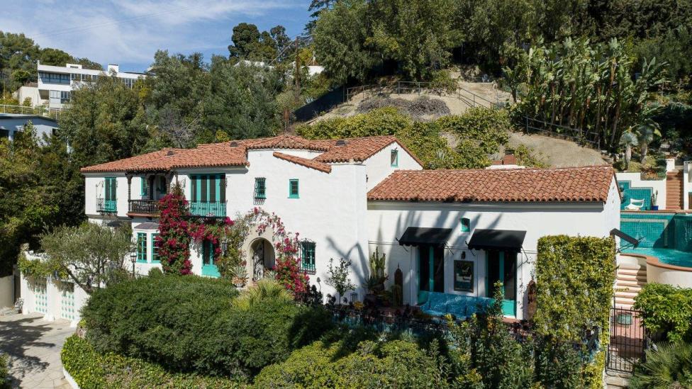 Leonardo DiCaprio koopt een huis voor zijn moeder