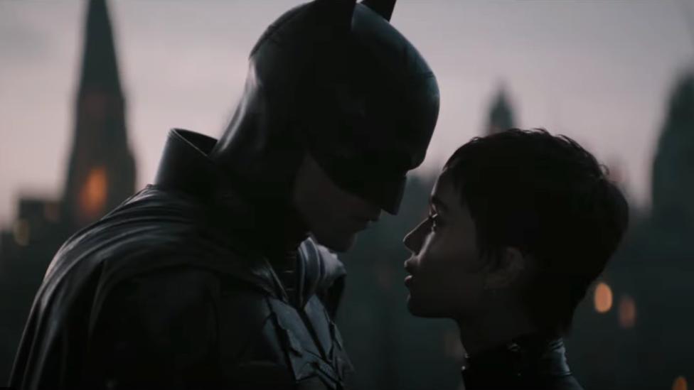 Trailer: Batman (Robert Pattinson) gaat samenwerken met Catwoman (Zoë Kravitz)