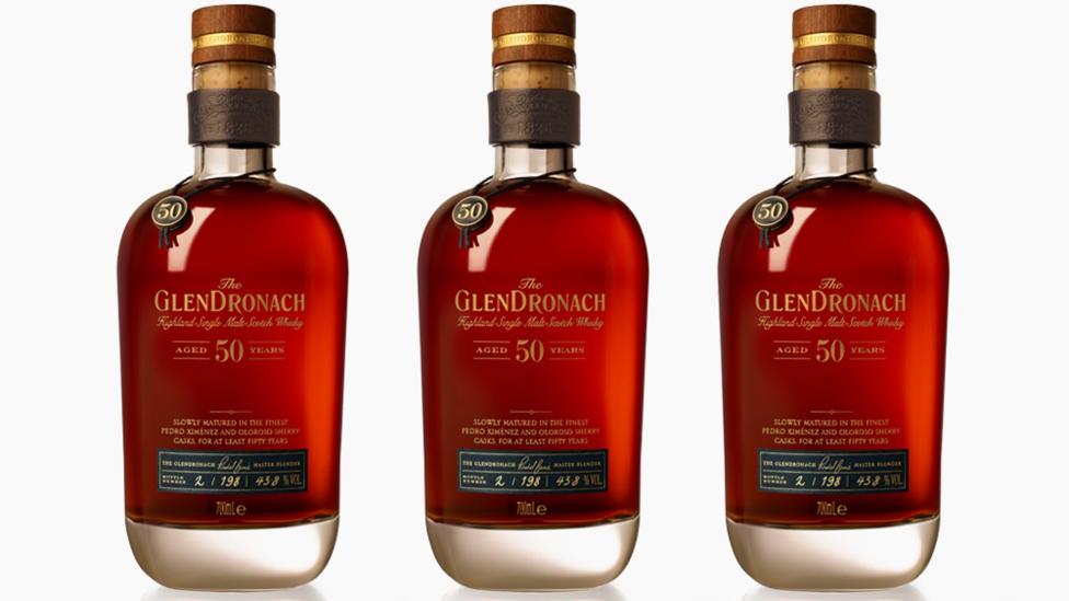 Deze single malt scotch van Glendronach Distillery is 50 jaar oud en kost 22.000 euro