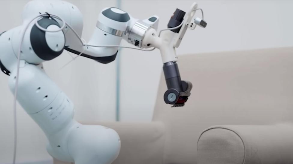 Bij Dyson zijn ze robots aan het maken die je huishouden doen