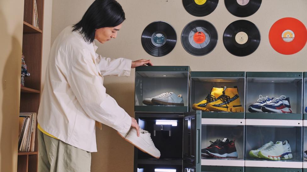 LG komt met speciale kastjes die je sneakers schoonmaken