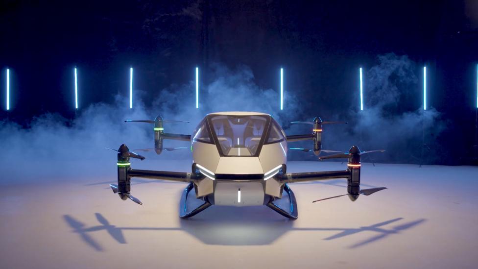 Zien: vliegende auto Xpeng X2 maakt een testvlucht in Dubai