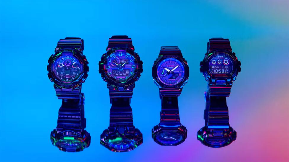 Zie hier de G-Shock Virtual Rainbow-collectie, met cyberpunk-look