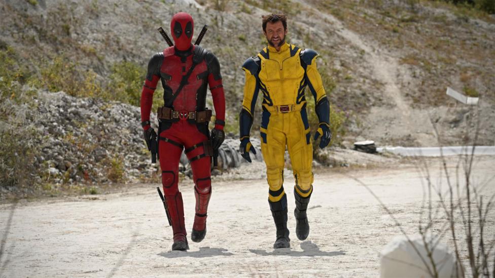Hugh Jackman draagt een opvallend Wolverine-kostuum in Deadpool 3