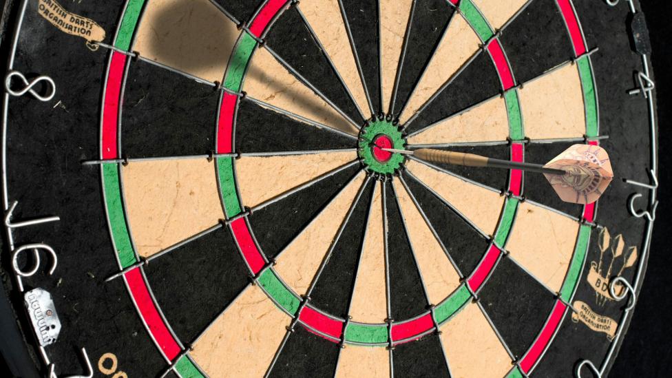 Zo kijk je gratis naar het WK Darts 2025 (live)