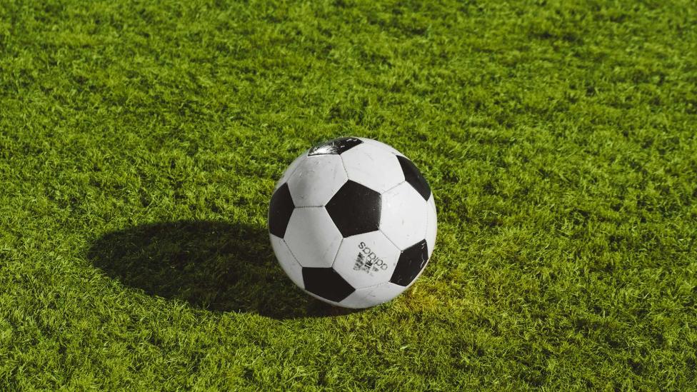 Dit verdient FC Barcelona-trainer Hans-Dieter Flick per seconde