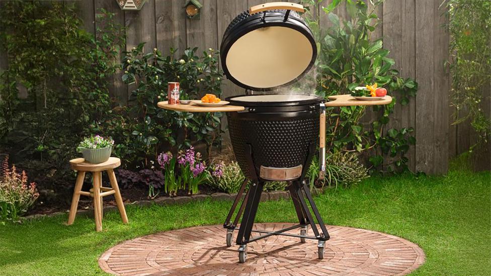 Deze topbarbecue wil je meteen hebben en hij kost je geen rib uit je lijf