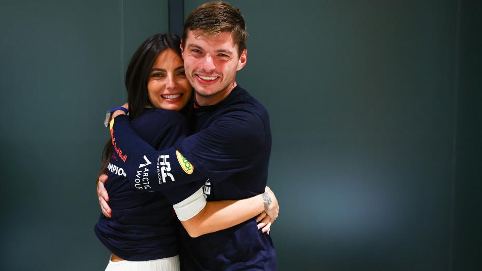 Max Verstappen is vader: wat voor invloed heeft dit op hem als coureur?