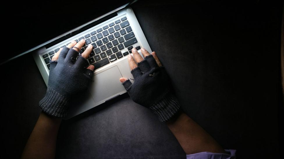 Dreigmail over zoutzuur is nieuwe cybertruc om je crypto te stelen