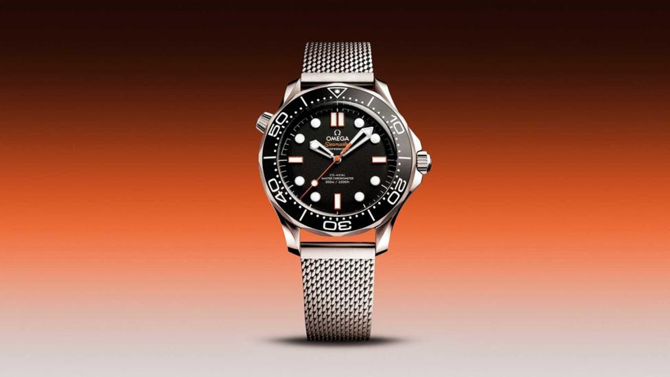 De Omega Seamaster Diver 300M krijgt oranje accenten (die een opvallende functie hebben)