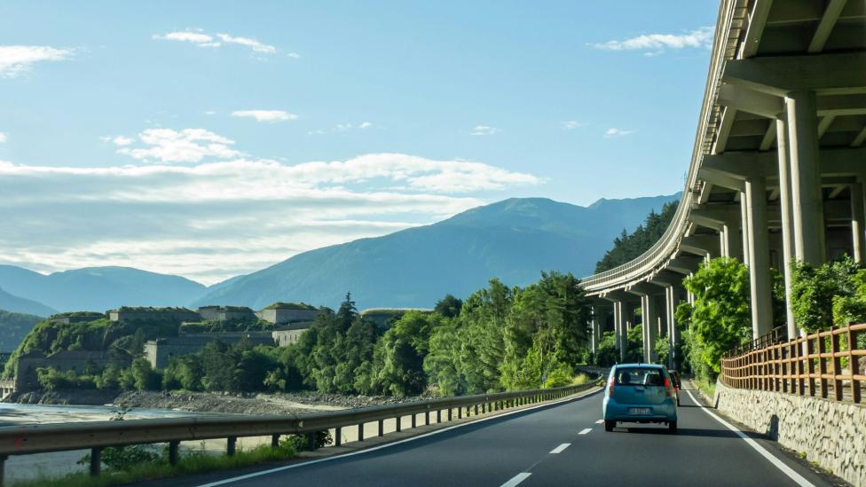 Belgen rijden het slechtst en Italianen zijn het gevaarlijkst op de weg, volgens onderzoek