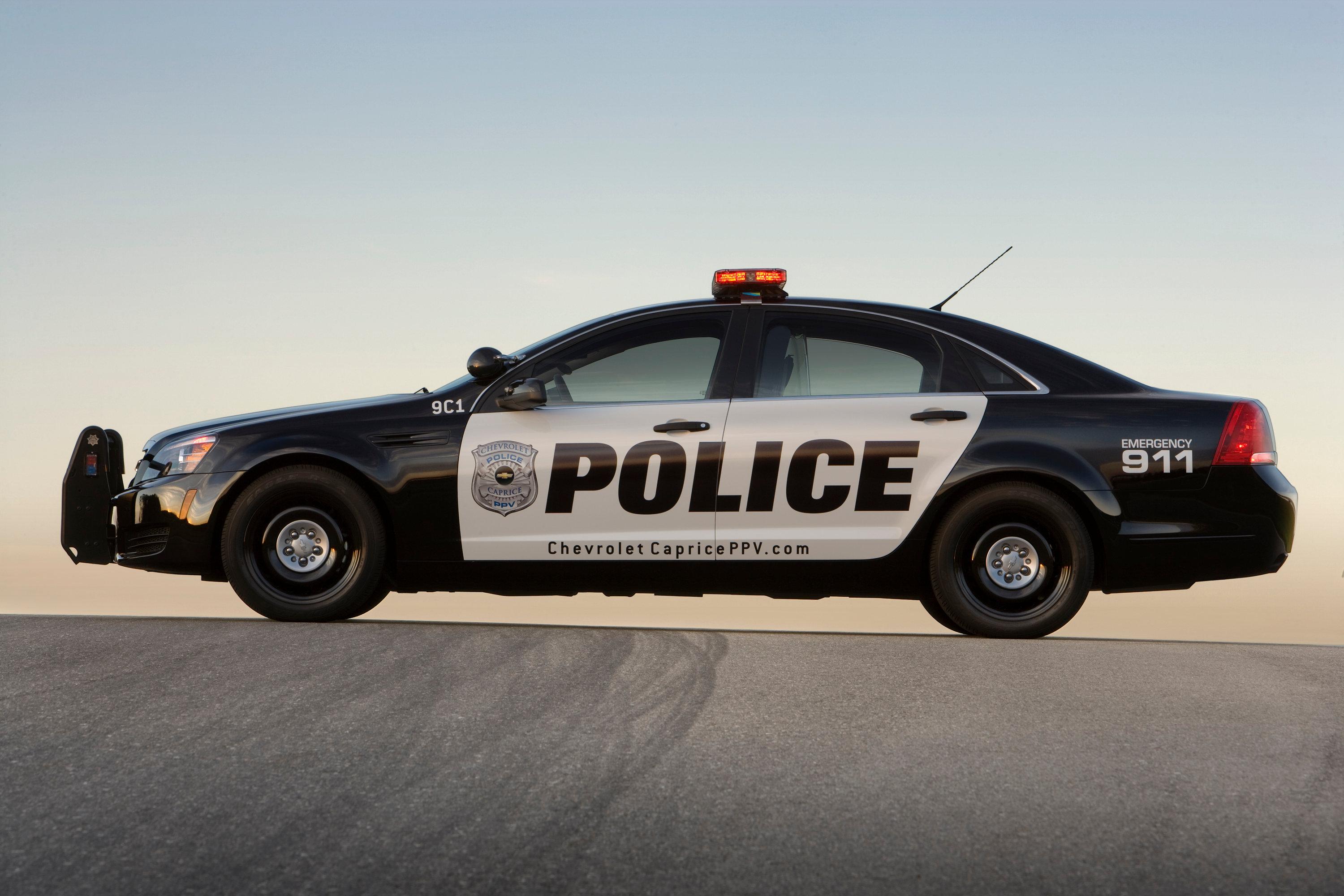 Хочу полицейскую машину. Chevrolet Caprice 9c1 и PPV.. Шевроле Каприс Police. Chevrolet Caprice 2006 Police. Chevrolet Caprice Police Patrol vehicle.