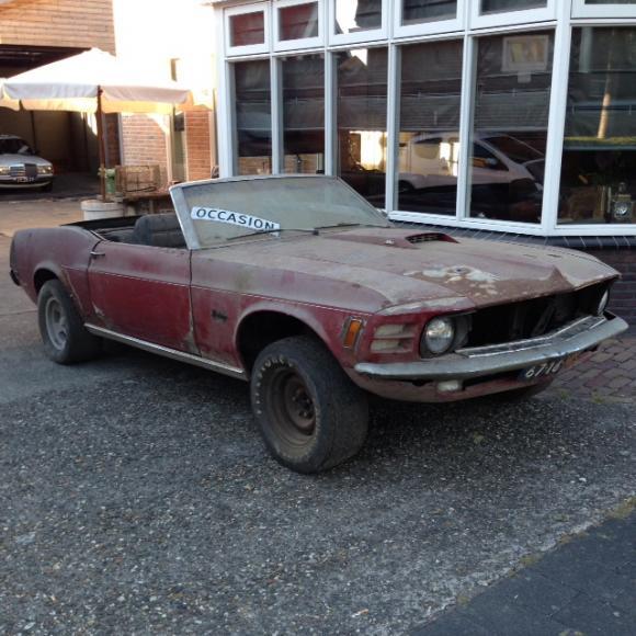 Ford mustang 4wd