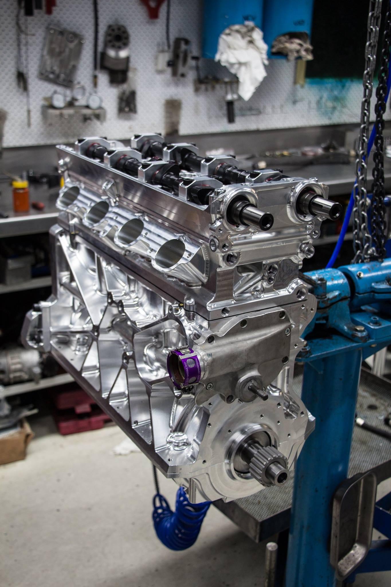 Inline 4. 2.0 Camaro LTG engine Block. Automobile engine. V4 engine. Inline 4 engine.