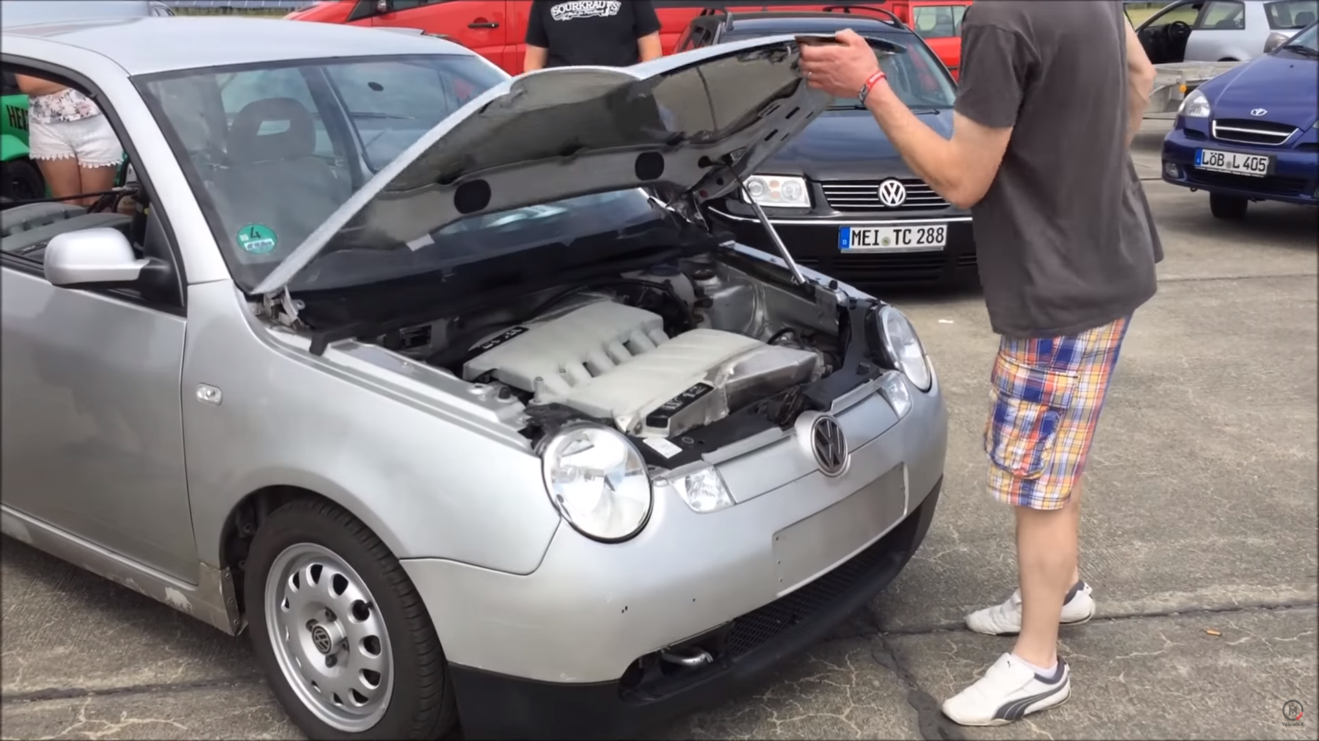 Volkswagen Lupo met TWEE W12-motoren