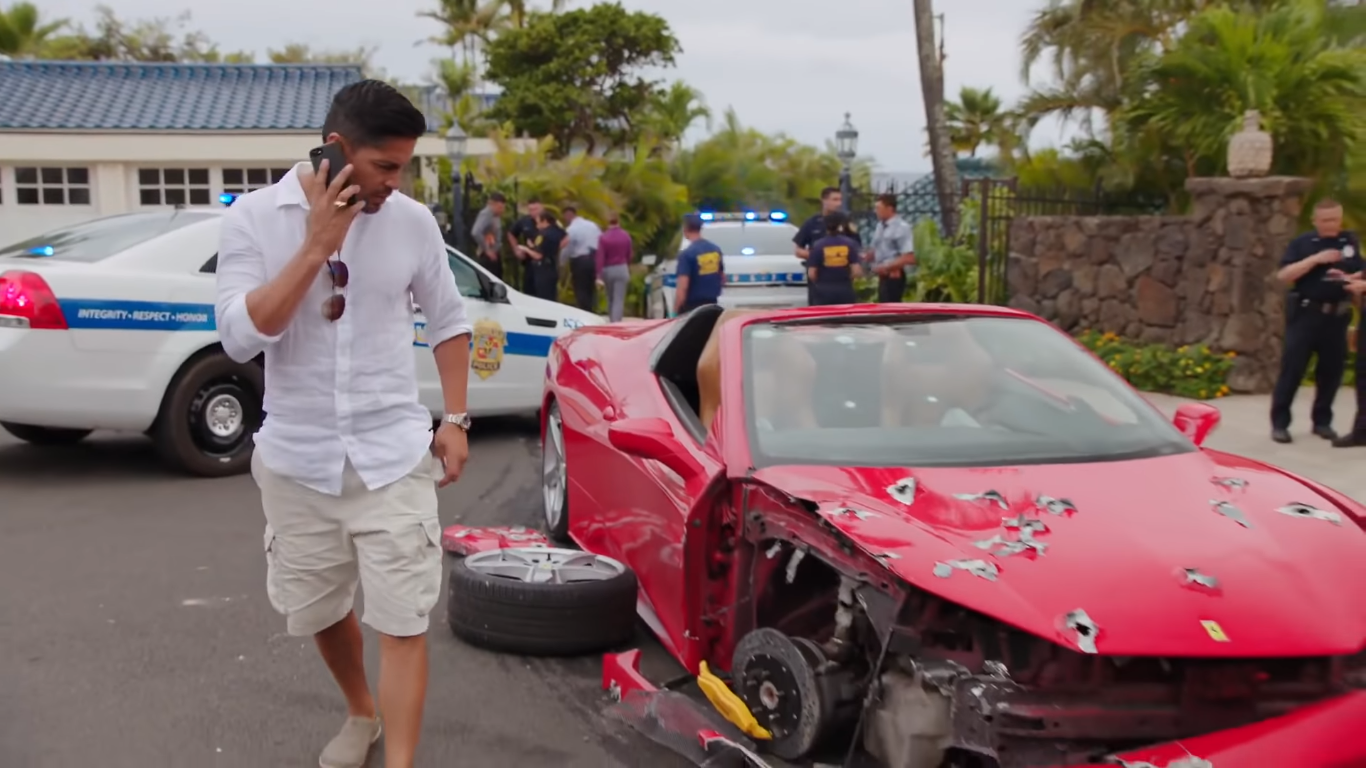 Nieuwe Magnum P.I. komt terug met veel Ferrari's - TopGear