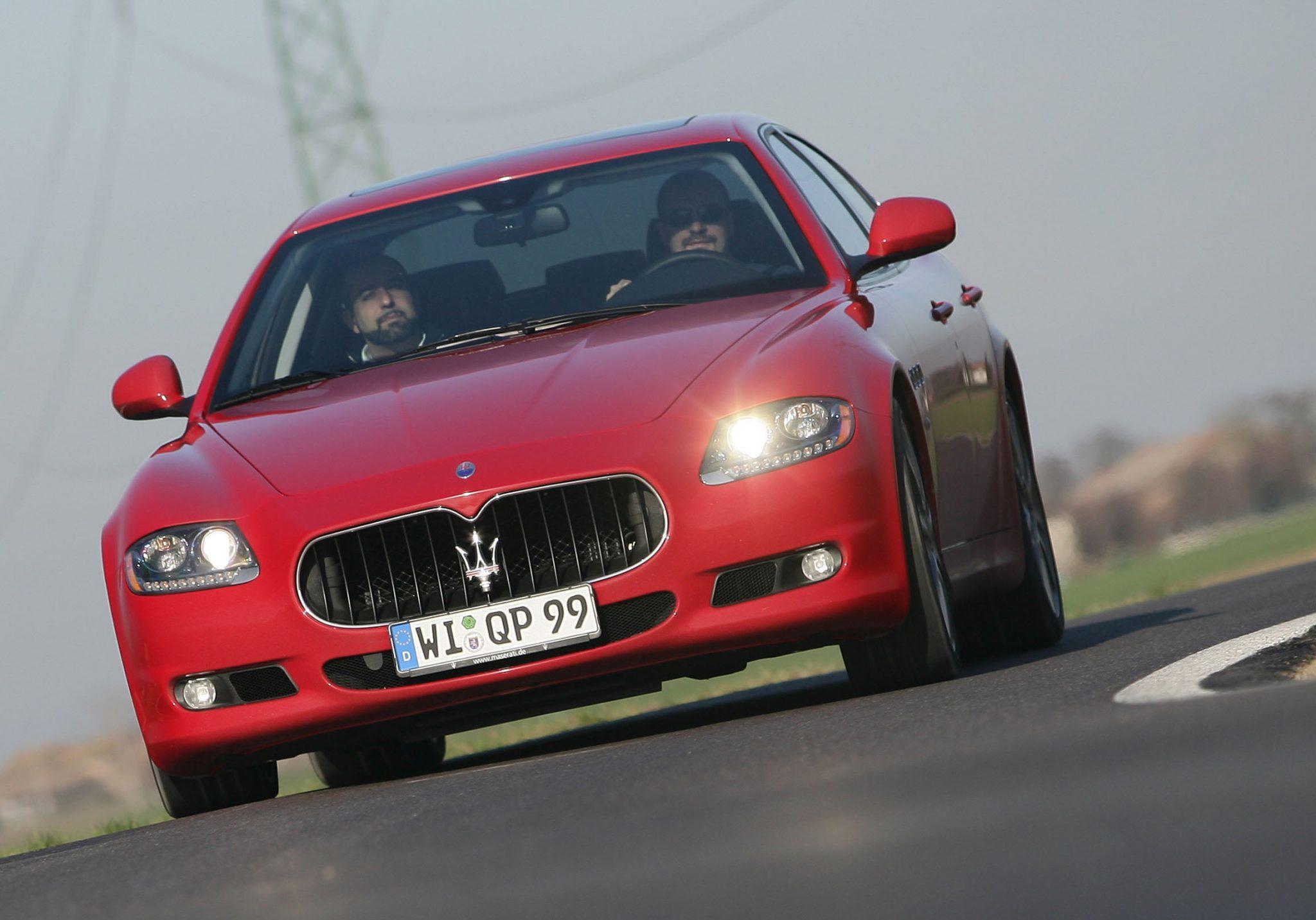 Maserati Quattroporte (2004)