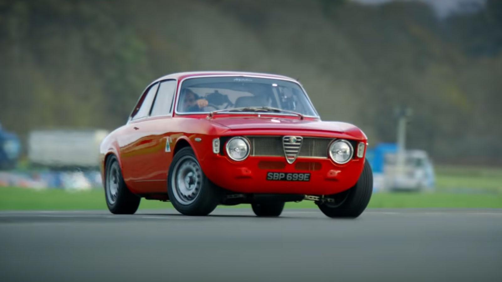 Chris Harris Rijdt De Alfaholics Gta R Seizoen 30 Topgear Nederland