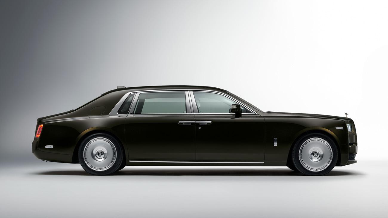 Rolls-Royce_Phantom_SII_LWB_side.jpg