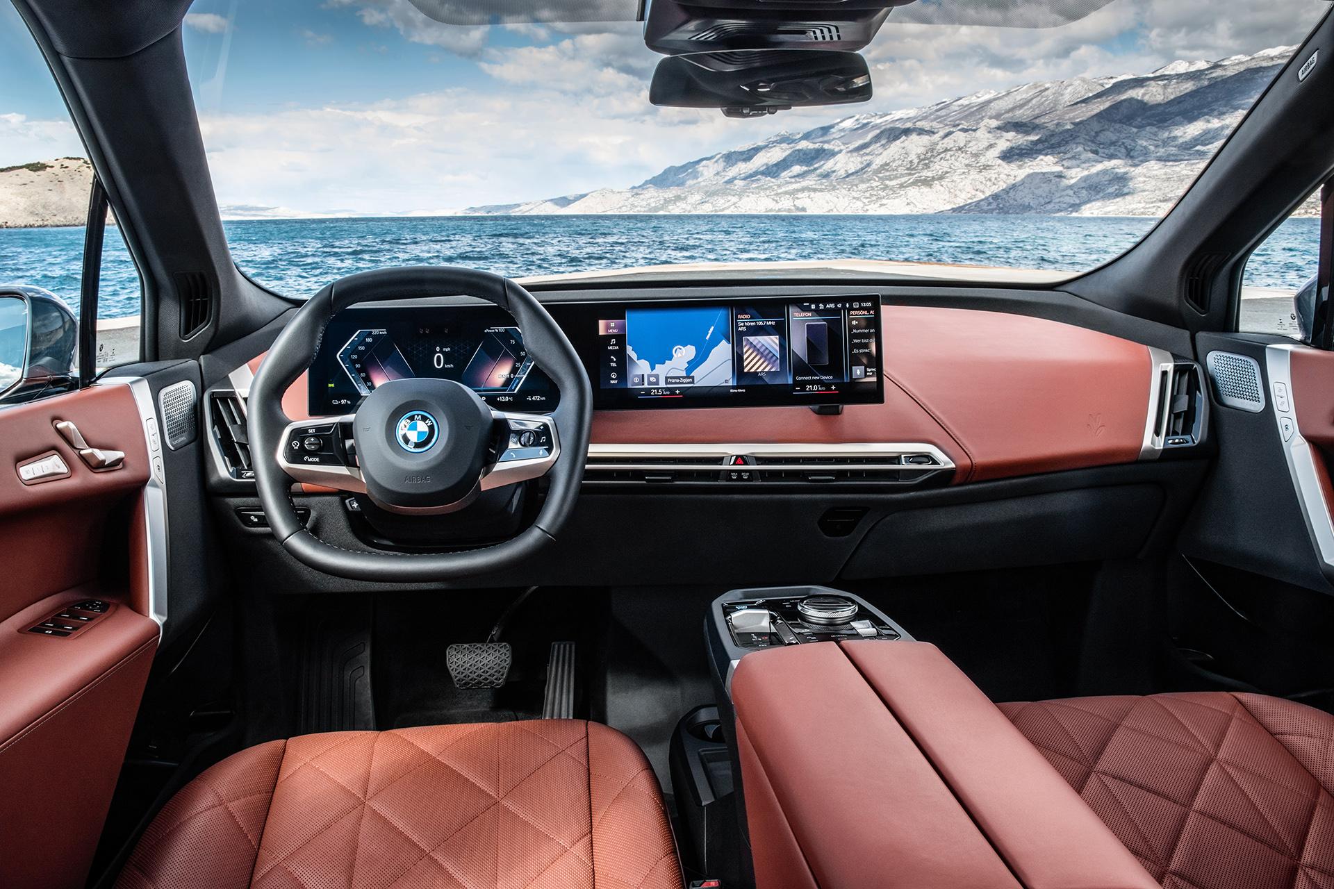 BMW iX 50 xDrive M Sport interieur overzicht