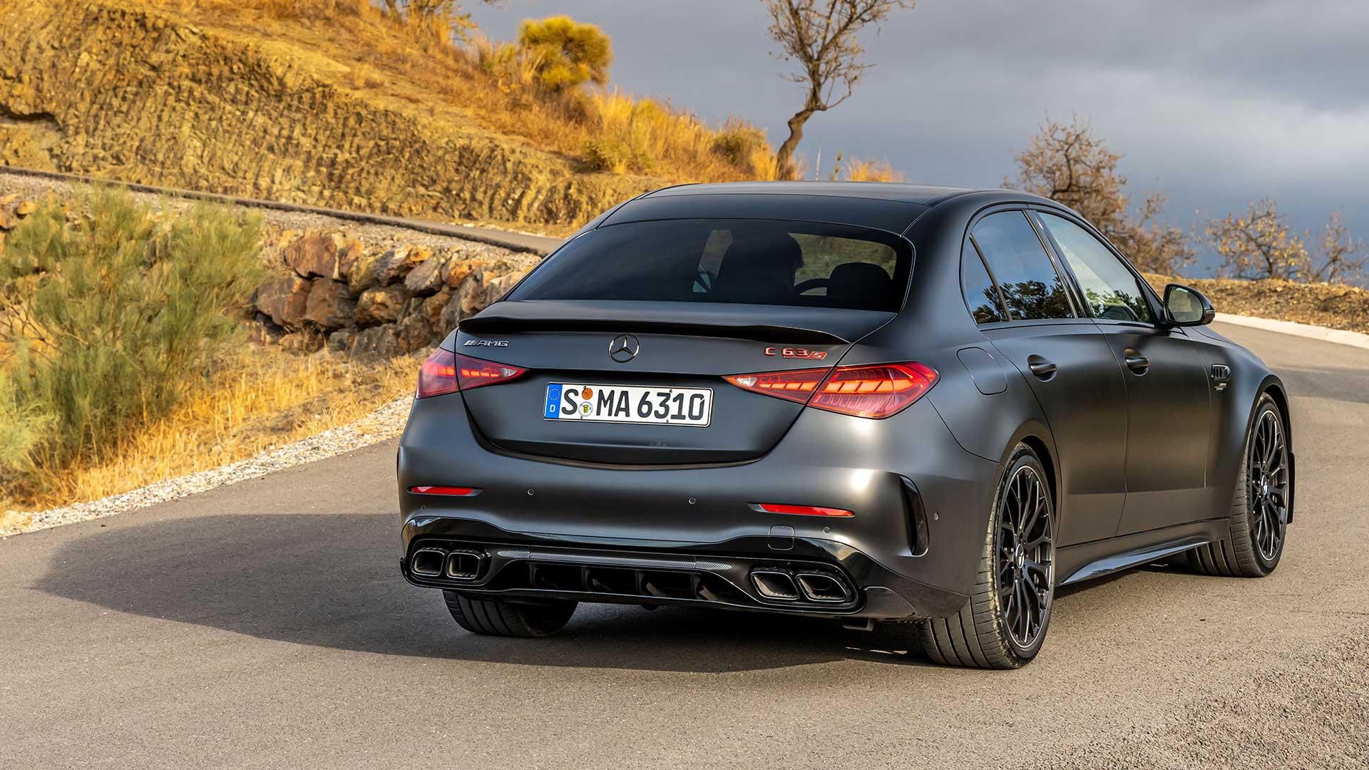 Mercedes-AMG C 63 S E Performance (2023)