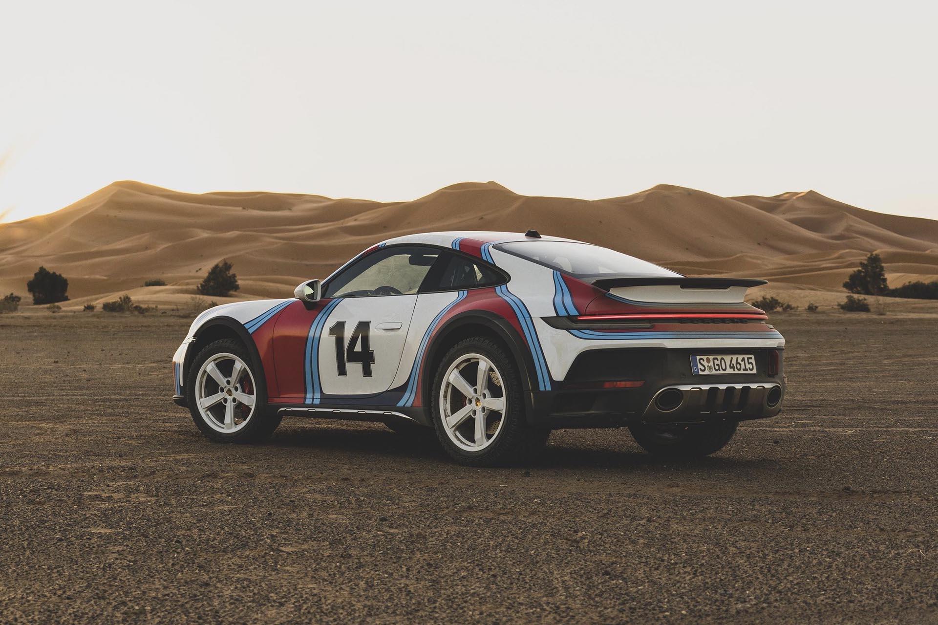 Porsche 911 Dakar Martini kleuren