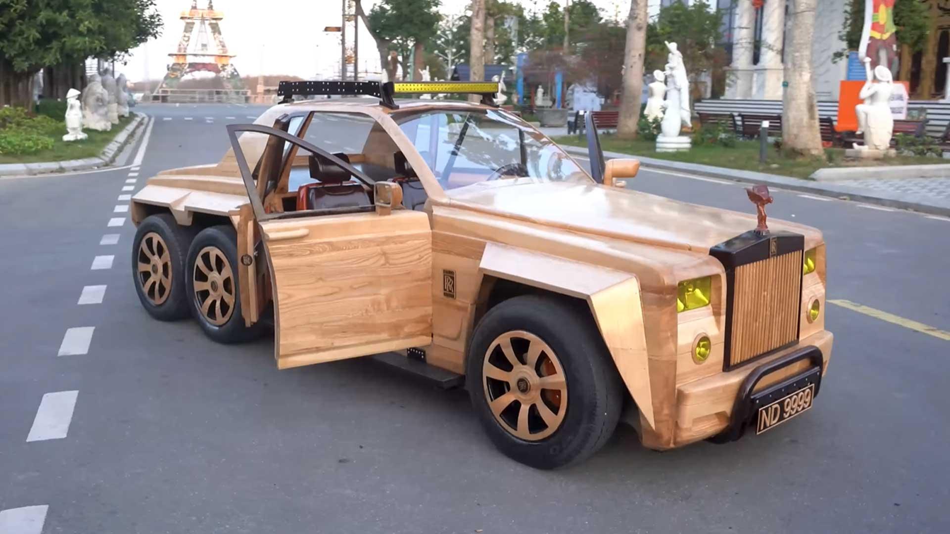 Rolls-Royce 6x6 van hout