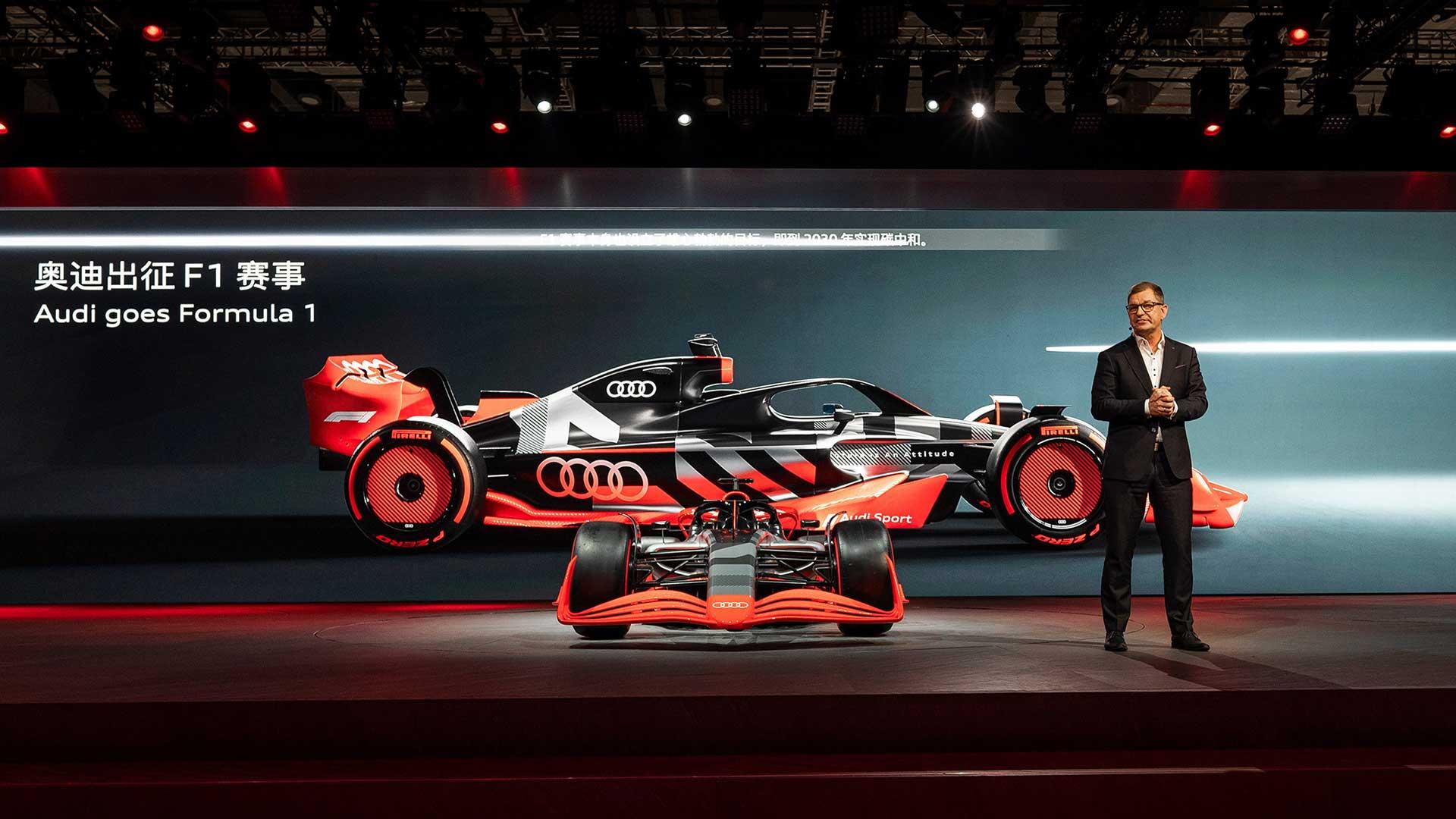 Audi F1 auto bij presentatie in Shanghai (2023)