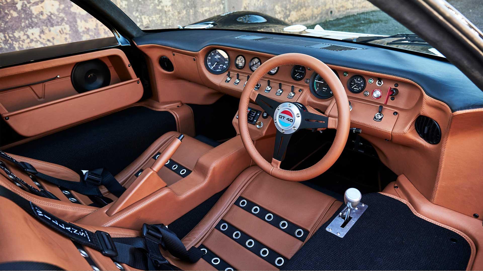 Everrati Superformance GT40 (2023) interieur