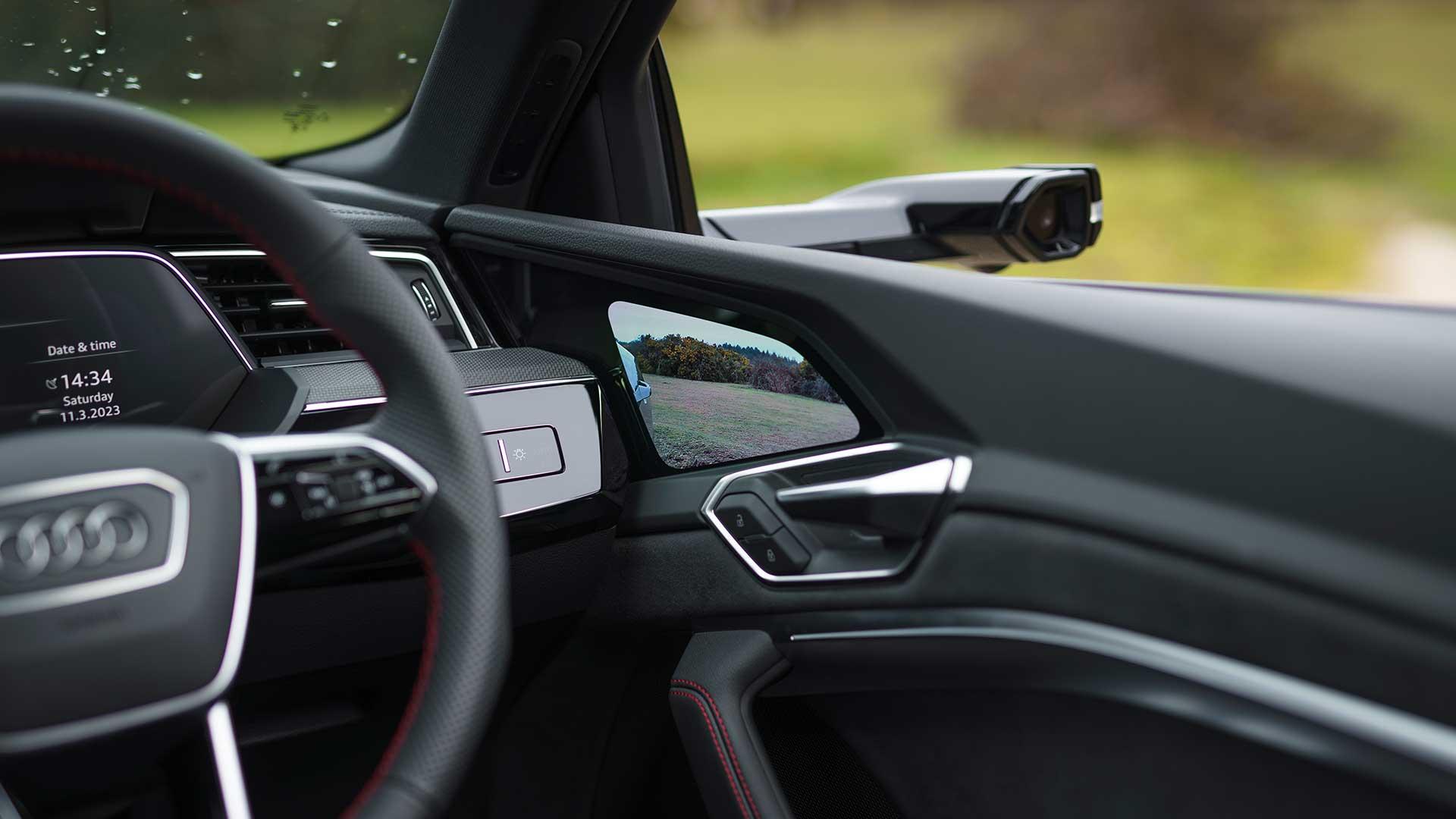 Audi Q8 Sportback e-tron (2023) cameraspiegel