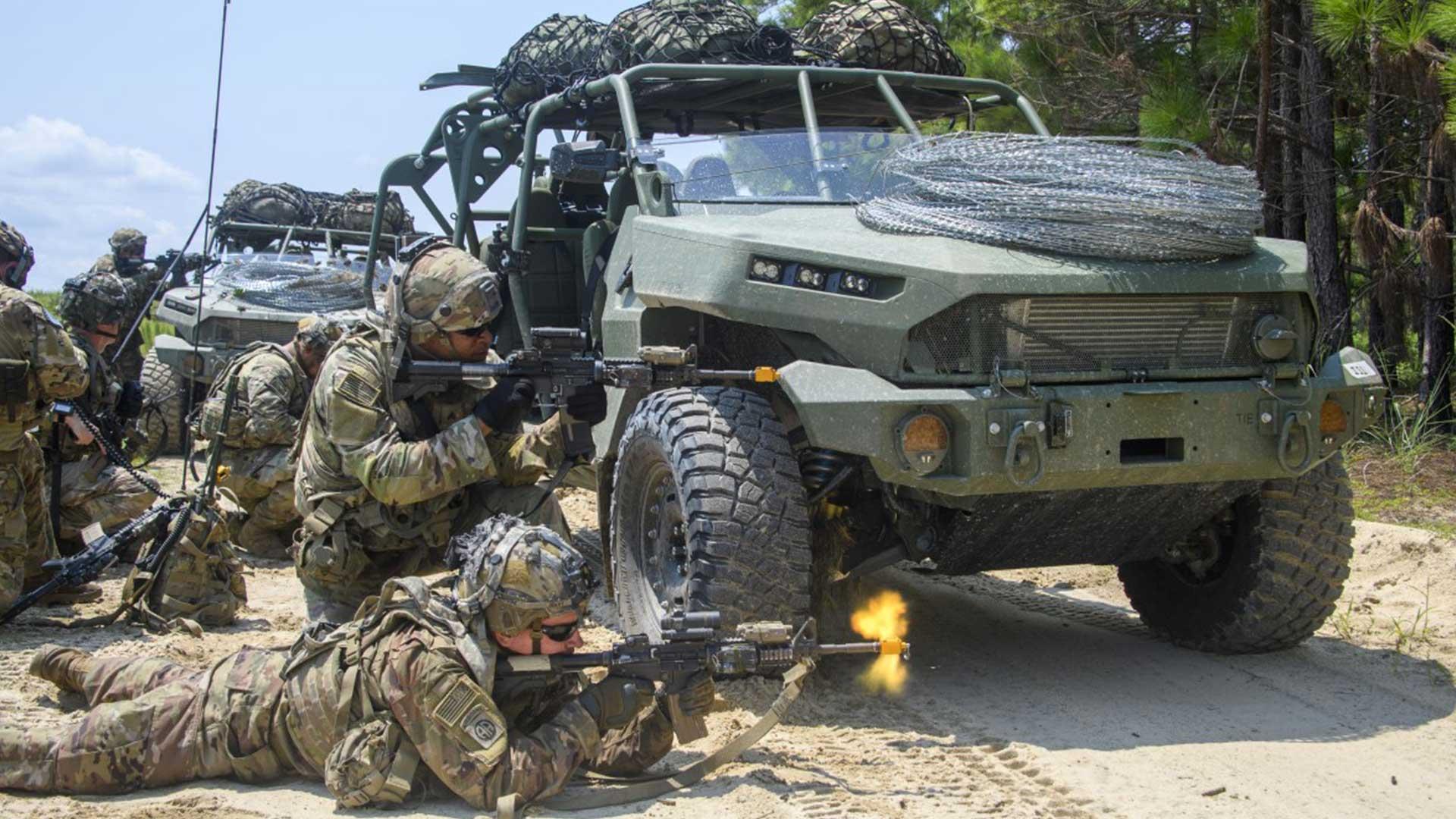 Ev Humvee Rally De nieuwe Humvee is een Hummer EV oor het Amerikaanse leger