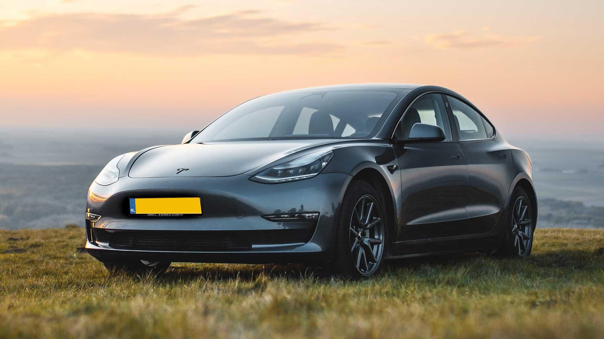 Tesla Model 3 nederlands kenteken