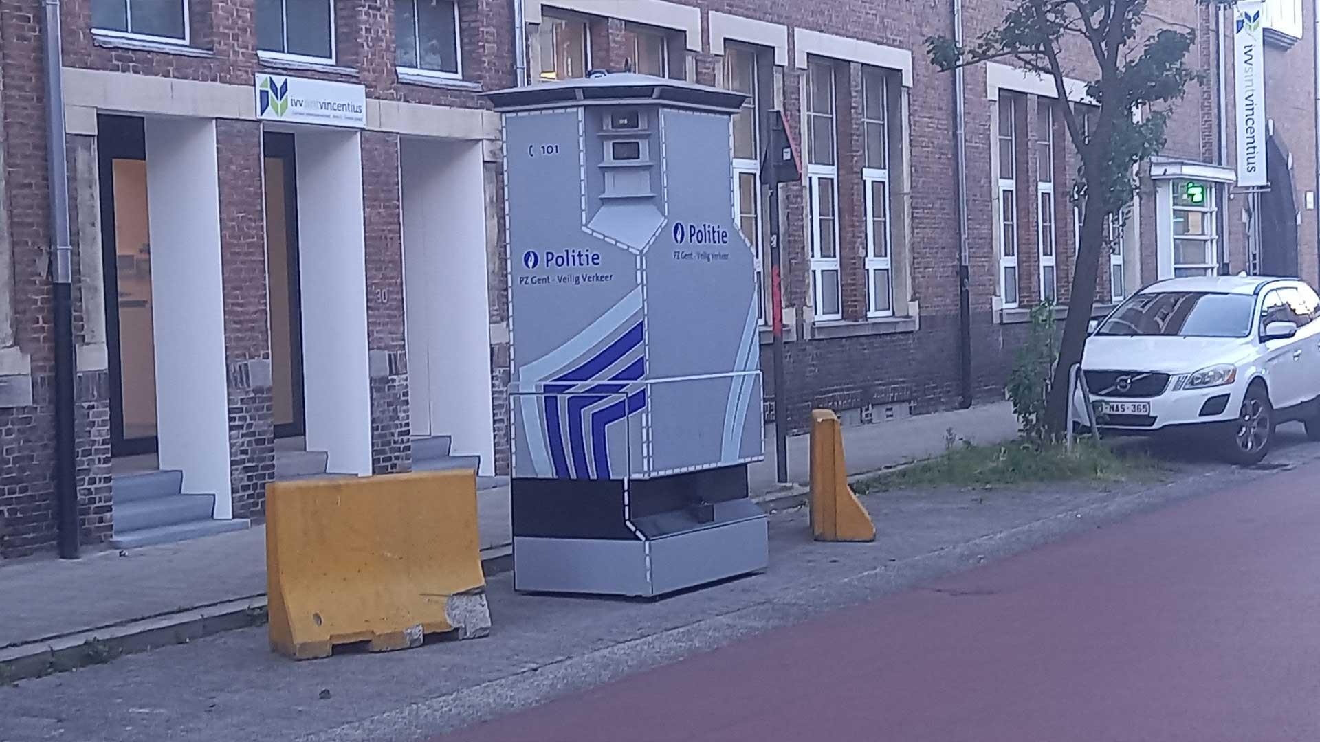 Gemeente blij met 'superflitspaal', maar niet om de reden die jij nu denkt