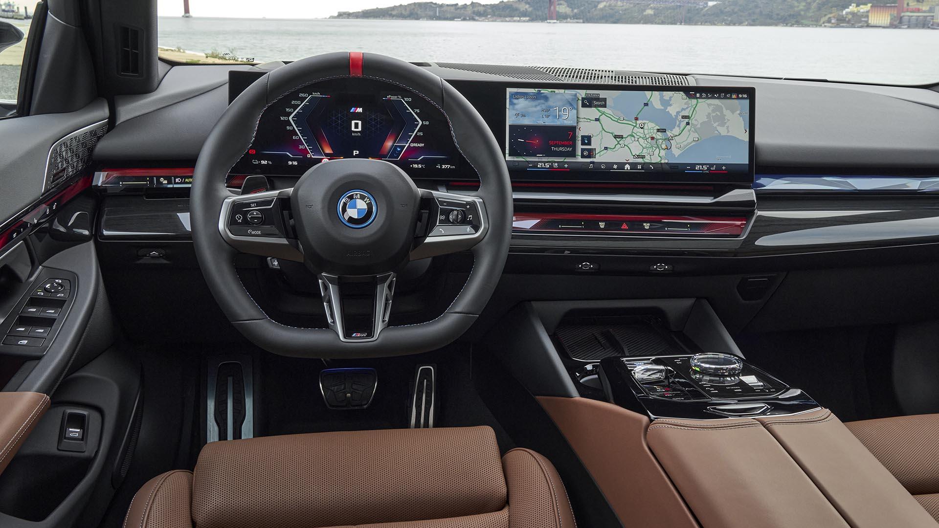 BMW i5 M60 xDrive interior overview
