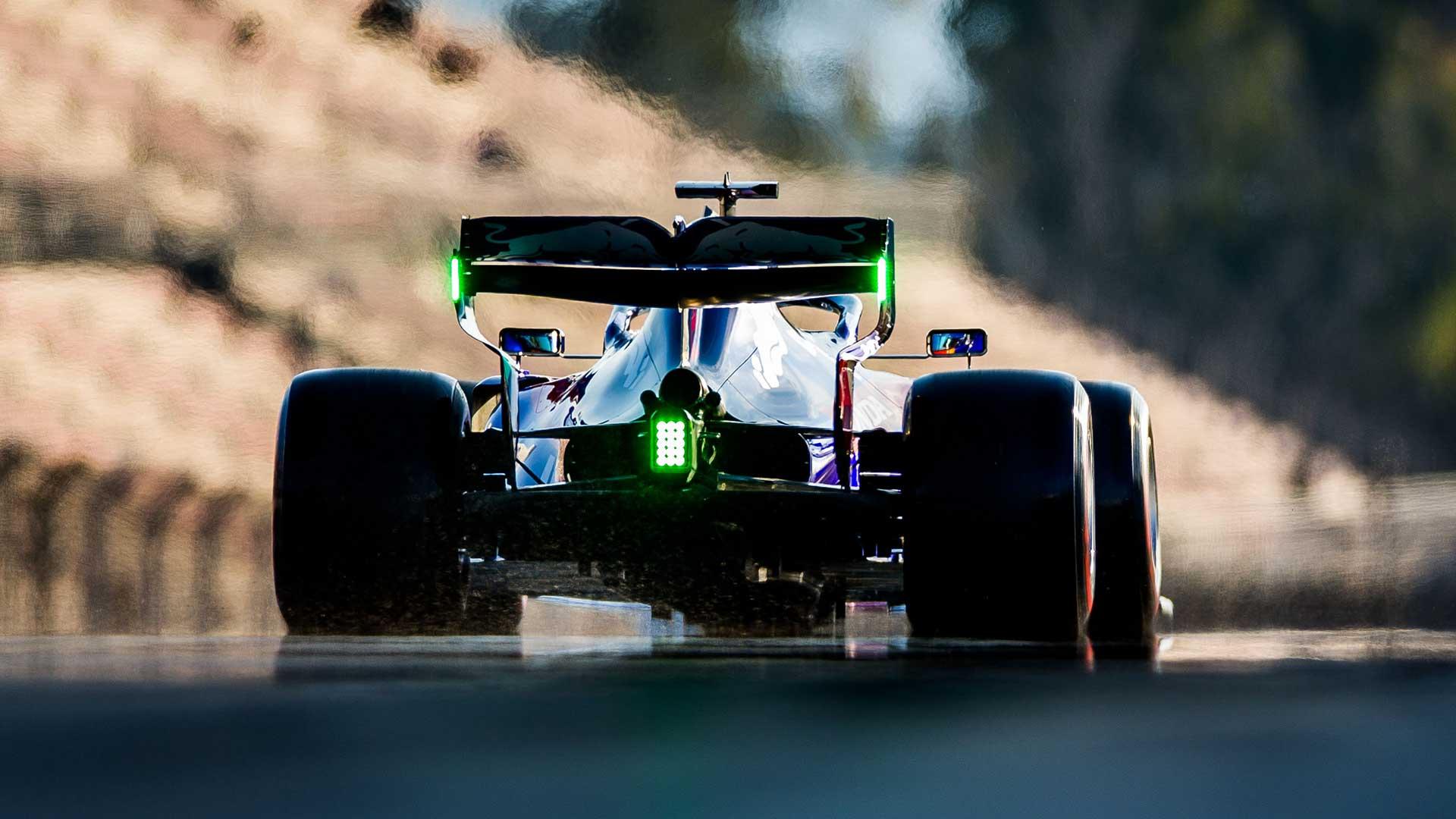 F1 auto groen licht 2019 Albon Toro Rosso testdagen Barcelona