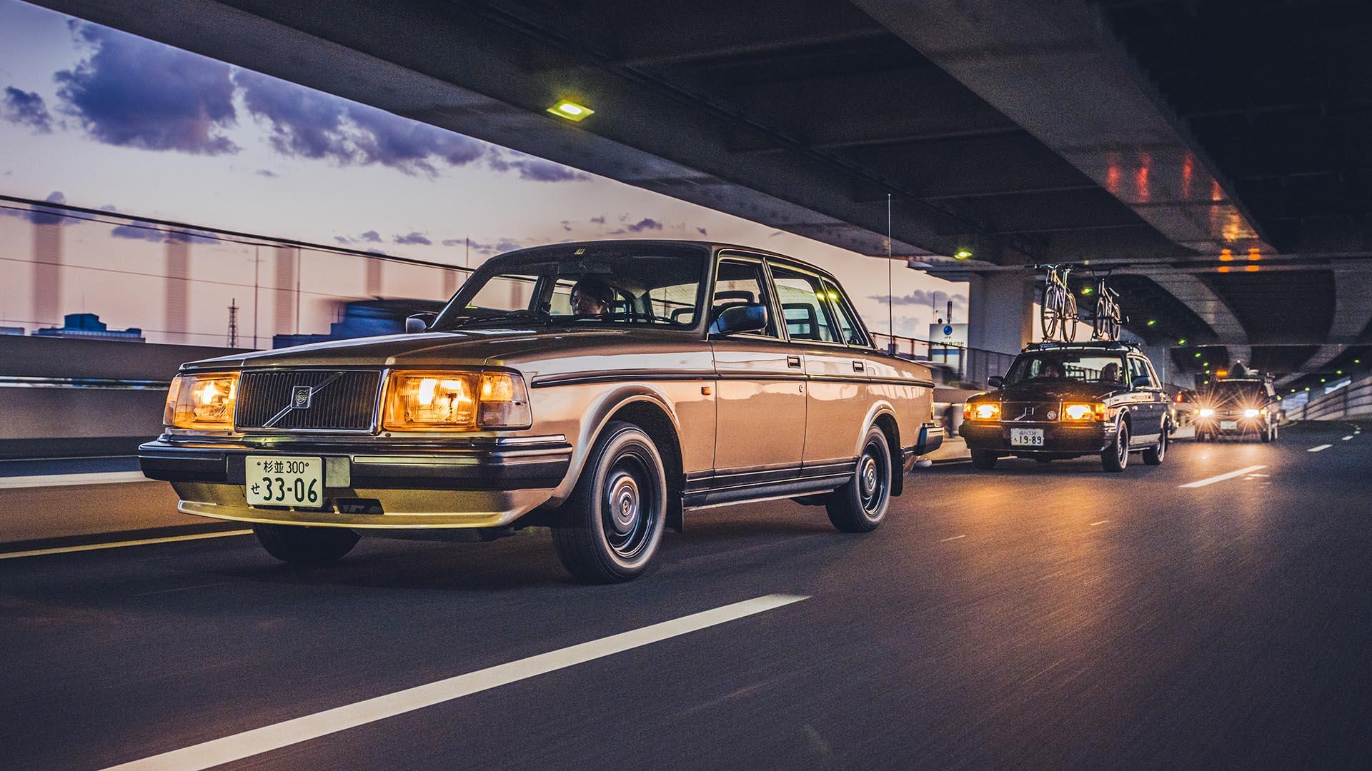 Old Volvos in Japan driving diagonally forward