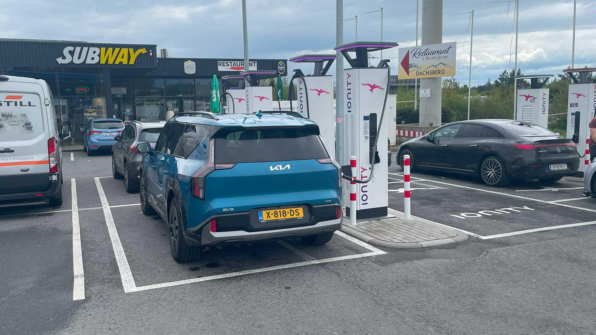 Ionity laadpaal duitsland Kia EV9 opladen