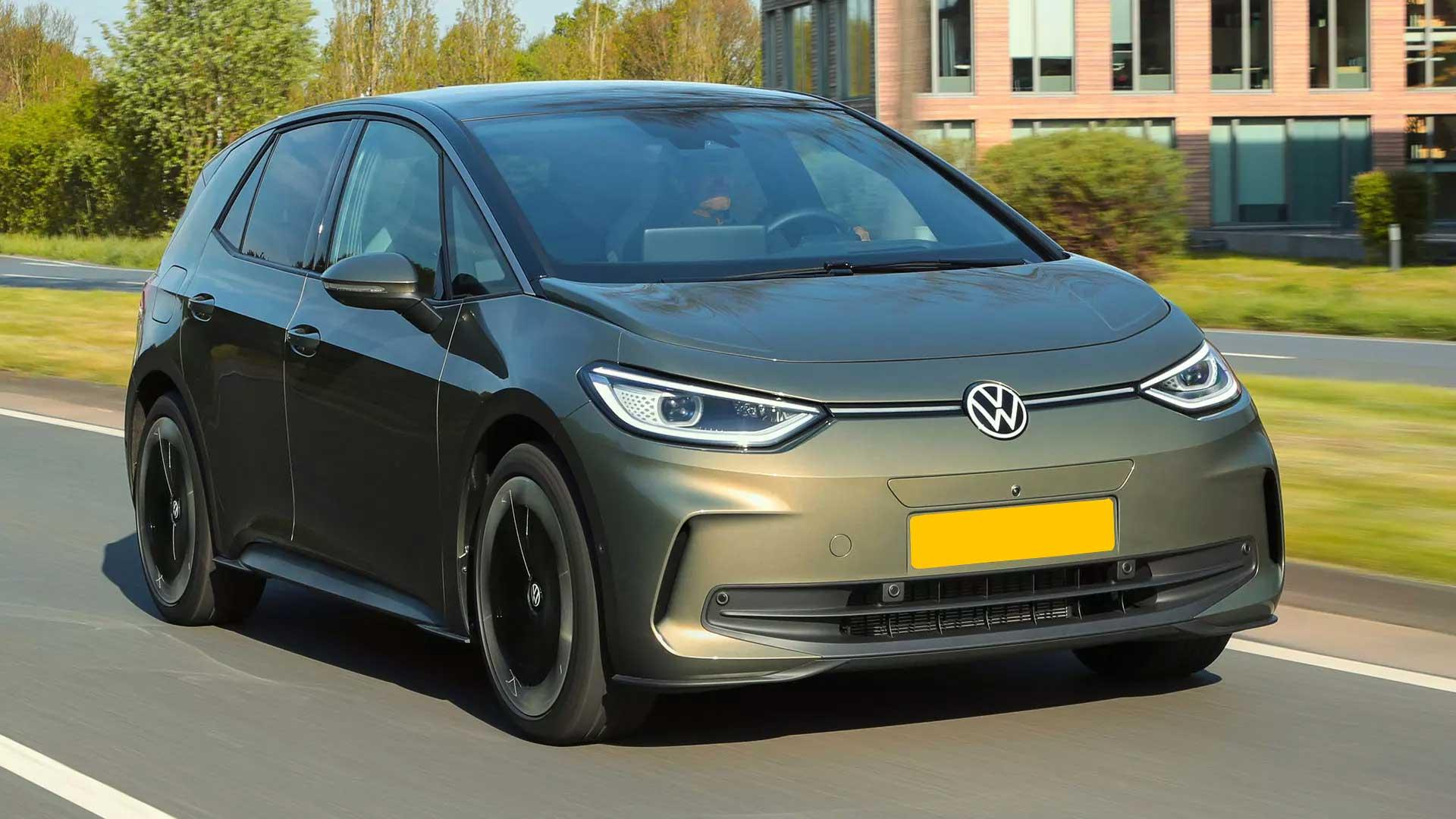 Volkswagen geeft eerlijk toe: onze auto's zijn te duur voor het volk