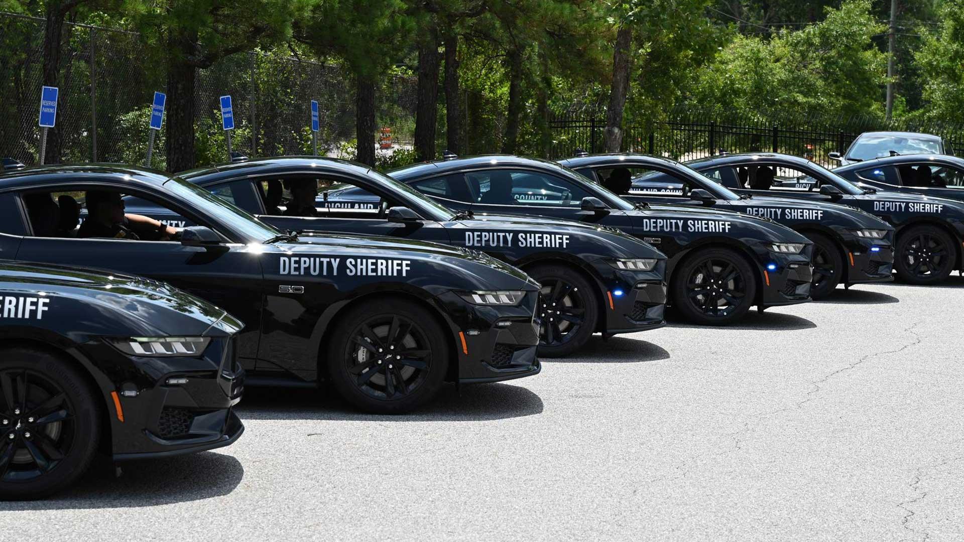 A police station in America is buying 17 Ford Mustangs with V8 engines