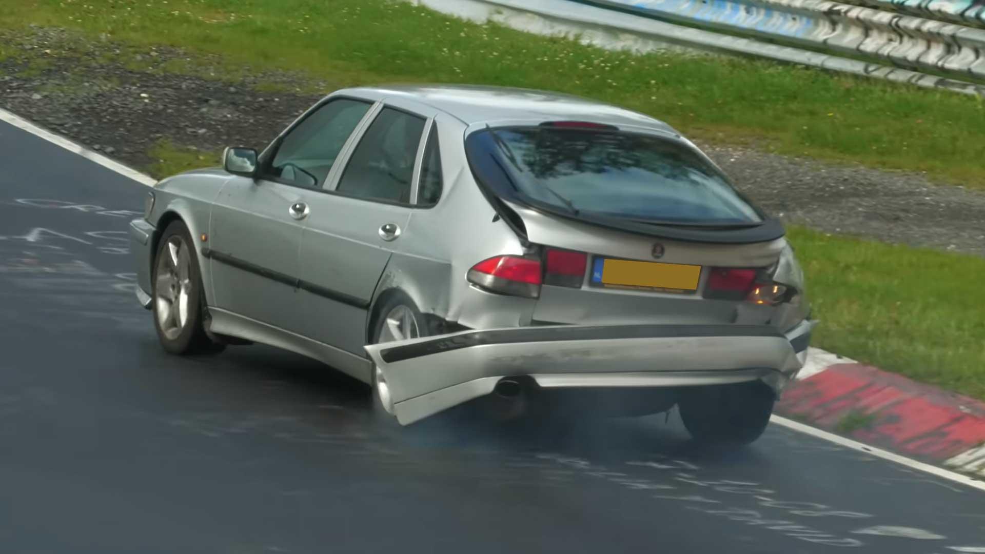 Deze Saab kan niet gecrasht zijn op de Nürburgring