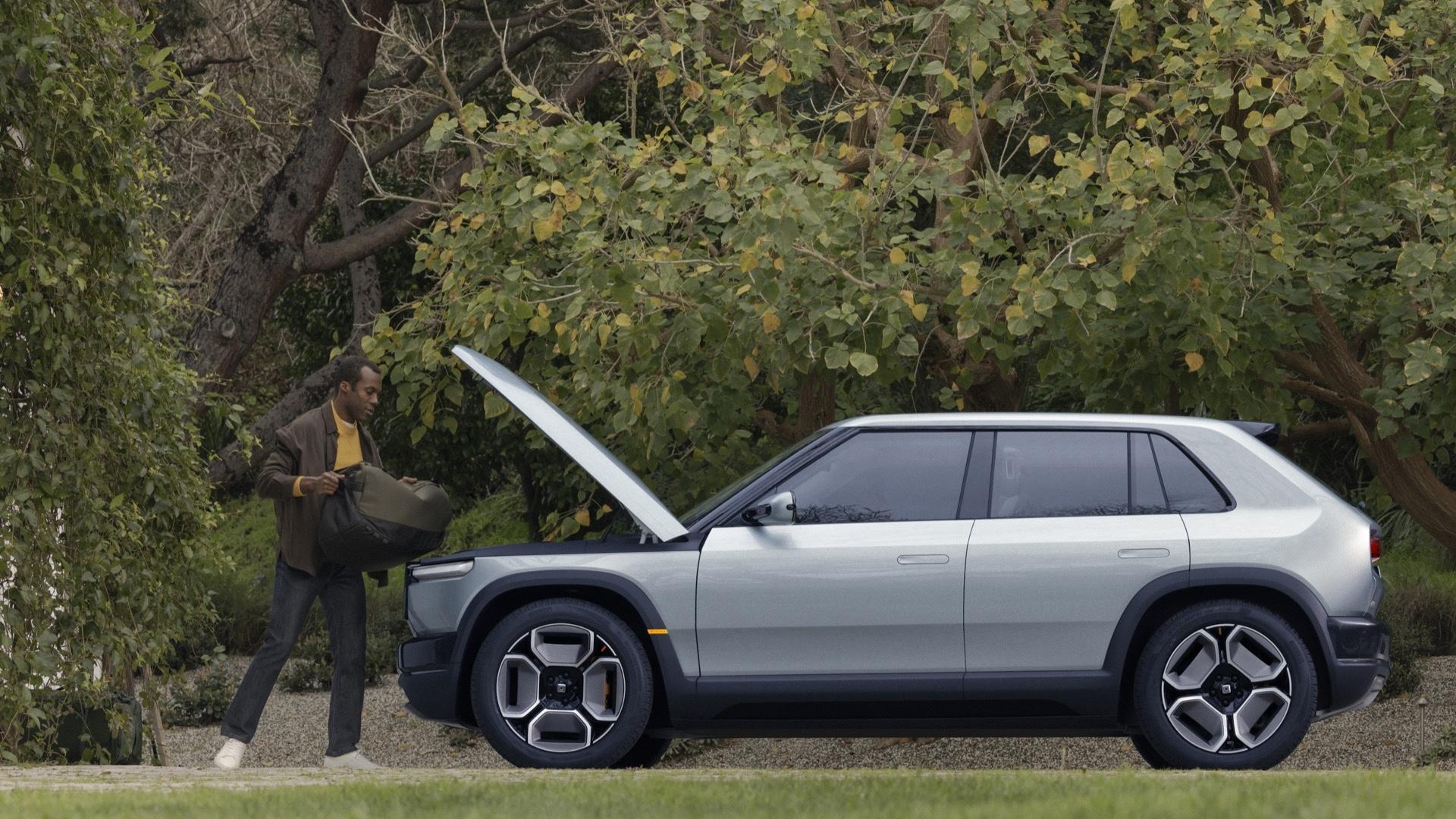 Rivian R3 Concept (2024) zijkant links Frunk