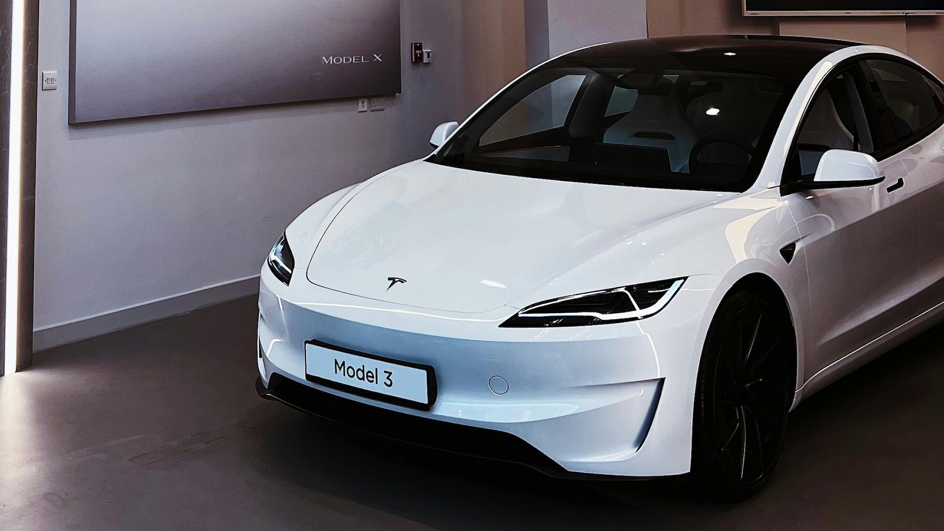 Tesla Model 3 Highland