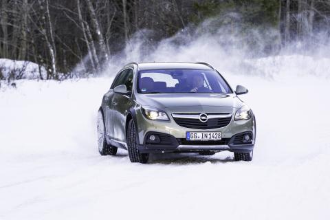 Opel Insignia Country Tourer (2014)