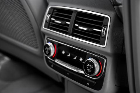 Audi Q7 3.0 TDI Quattro Tiptronic climate control (2015)