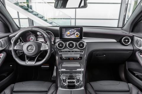 Mercedes-AMG GLC 43 Coupé interieur