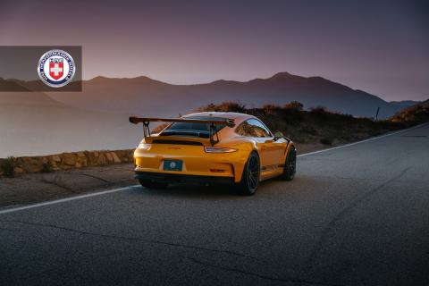 Porsche 911 GT3 RS op HRE P104