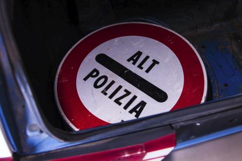 Alfa Romeo 75 van de Italiaanse politie