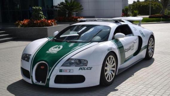 politieauto's van Dubai